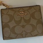 Coach Snap Wallet Photo 0