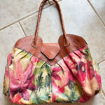 Patricia Nash Leather Floral Bag Photo 0