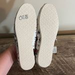 Toms  Belmont Holiday Christmas Cats Shoes Women’s 6.5 Light Gray Lightweight Photo 5