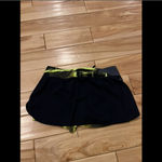 Nike Women's Black and Yellow  Skirt Photo 3