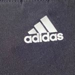 Adidas -BLACK SLEEVELESS TOP Photo 3