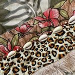 Faith long green seashell trim Hawaiian dress Size M Photo 6