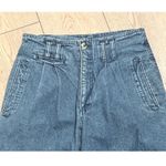 Liz Wear Vintage Mom Jeans Womens 8 Pleated Front Tapered Leg Blue Denim Pants Size 28 Photo 1