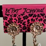 Betsey Johnson 's Enchanted Garden Earrings Photo 6
