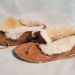 BEEK Penguin Genuine Shearling Bootie Size9.s68 Size 9 Photo 1