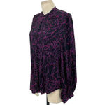 Equipment Cornelia Top True Black / Amaranth Pink Squiggle Floral Size Small Photo 6