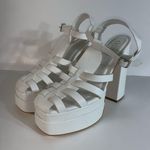 Olivia James white platform sandals size 8.5 high heel Photo 3