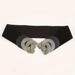 Black Chic Retro Photo 3