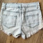 Mossimo crocheted side denim shorts Size 4 Photo 1