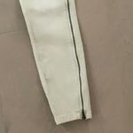 Free People BNWT  zip leg skinny jeans size 26 Photo 2