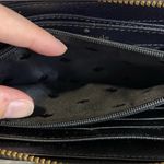 Kate Spade  Cat's Meow zip around leather wallet. Photo 4