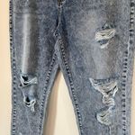 Nature Denim high rise light wash distressed mom jean women’s size 11 inseam 29 Photo 4