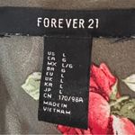 Forever 21 Army green and pink floral top size large Photo 5