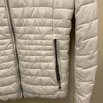 Spyder  off white zip front jacket size medium Photo 2