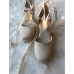 EXPRESS  Espadrille Wedge ‎ woman's
sz 8 Heels Ankle Wrap Tie Ribbon Beige Photo 4