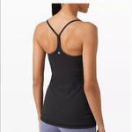Lululemon ✨ Power Y Tank
Everlux✨ Photo 4