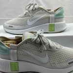 Nike  Reposto Women's Running/Athletic Sneakers - White/White Photo 0