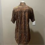 Volcom  beige patterned button up shirt Photo 3