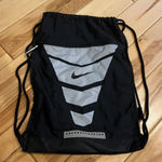 Nike  Black and Gray Sports Sack Photo 0