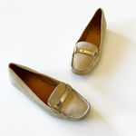 Naturalizer  Vegan Leather Loafer Women’s Size 7.5 Beige‎ Metallic Sheen Embossed Photo 12