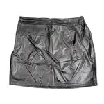 SheIn Women's Plus Mini Ruched Faux Leather Skirt in Black, Size 2XL Photo 1