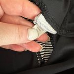 Gap Fit GFast Black/White Stripe Capri Leggings Women's XS Photo 3