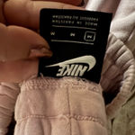 Nike  Women's Sportswear Essential Fleece Pants Photo 4