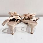 Pelle Moda Uzma Satin Floral Slingback Pump Heels Champagne Pink Women's Size 10 Photo 3