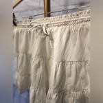 Le lis  Collection White Ruffle Tiered Linen Blend Mini Skirt Size Medium Photo 4