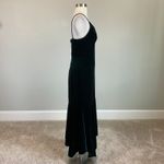 AQUA  Green Velvet Sleeveless V-Neck High-Low Midi Sheath Cocktail Dress Size 6 Photo 2