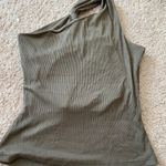 vic and viv Boutique One Shoulder Tank  Photo 2