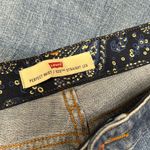 Levi's EUC Levi’s Light Wash Straight Leg 5 Pocket Jeans size 12 m Photo 3