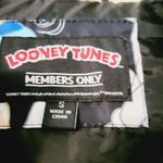 Members Only  looney tunes windbreaker size small Photo 4