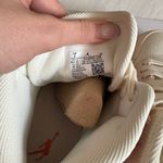 Women’s Air Jordan 1 Mid Corduroy Size 8 Photo 2