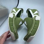 Predictions  size 7.5 green suede driving Mocs . Photo 3