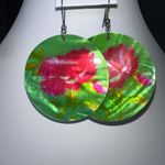 Vintage Hand Painted Large Shell Disc Earrings Pink Photo 1