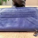 Isaac Mizrahi Women's Leather Wallet Navy Blue Zip Up Photo 2