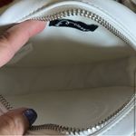 Art Class  white crossbody with tassel Photo 4