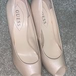 Guess shiny nude pumps  Photo 1