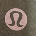 Lululemon Green Crew Neck Short Sleeve Basic Simple Workout T Shirt Top Size M Photo 2