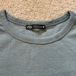 ZARA  Gray Short Sleeve Crop Top Medium Photo 2