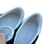 Stuart Weitzman Daryl Leather Size 7 B Sneaker in White/Black Soft Comfort Photo 4