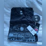NFL NWT: x Darius Rucker Tampa Bay Buccaneers T-Shirt Photo 2
