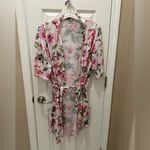 Show Me Your Mumu  Garden Of Blooms White Pink Floral Brie Robe Size Small Photo 2