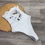 Pretty Little Thing  white crinkle tie one piece‎ swimsuit Photo 3