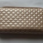 None Elegant Quilted Women's Wallet GUC Photo 0
