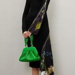 THEMOIRé Green Leather Magnetic Closure Puffy Trim Tia Plissa Bag Purse Photo 0