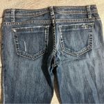 Guess  Jeans Photo 4