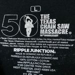 The Texas Chainsaw Massacre Horror T-Shirt Size Large Photo 3