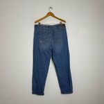 American Eagle  Curvy Mom Jeans – Size 18 Regular – Light Wash – Stretch Denim Photo 5